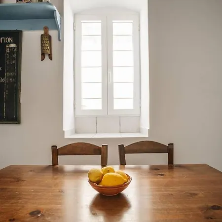 Tzara Sifnos Σίφνου